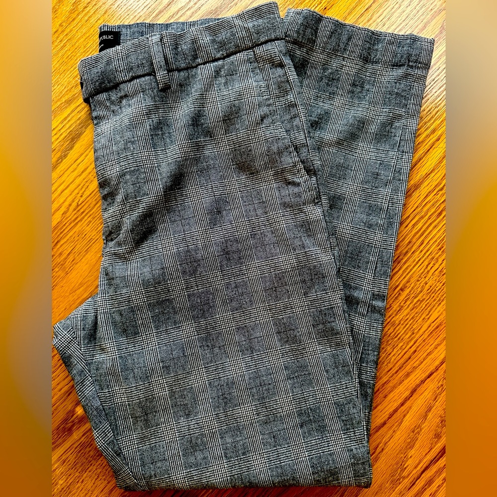 Banana Republic men’s slim tapered fit pant 31X32
